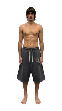 "Relaxed Shorts"
